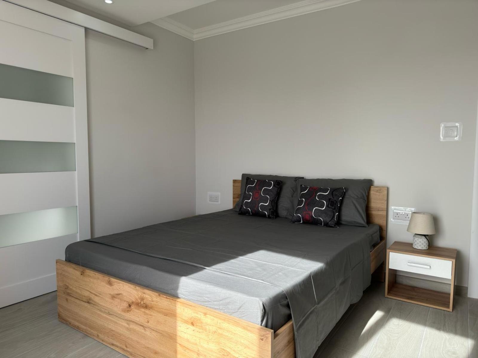 Luxury & Modern Two Bedroom Marsaskala Apartment Exterior foto